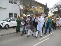 Schulfasching mit Umzug Schulfasching mit Umzug